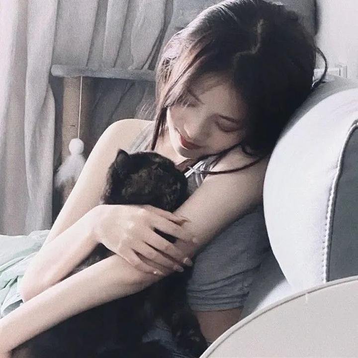 贫乏姐妹物语